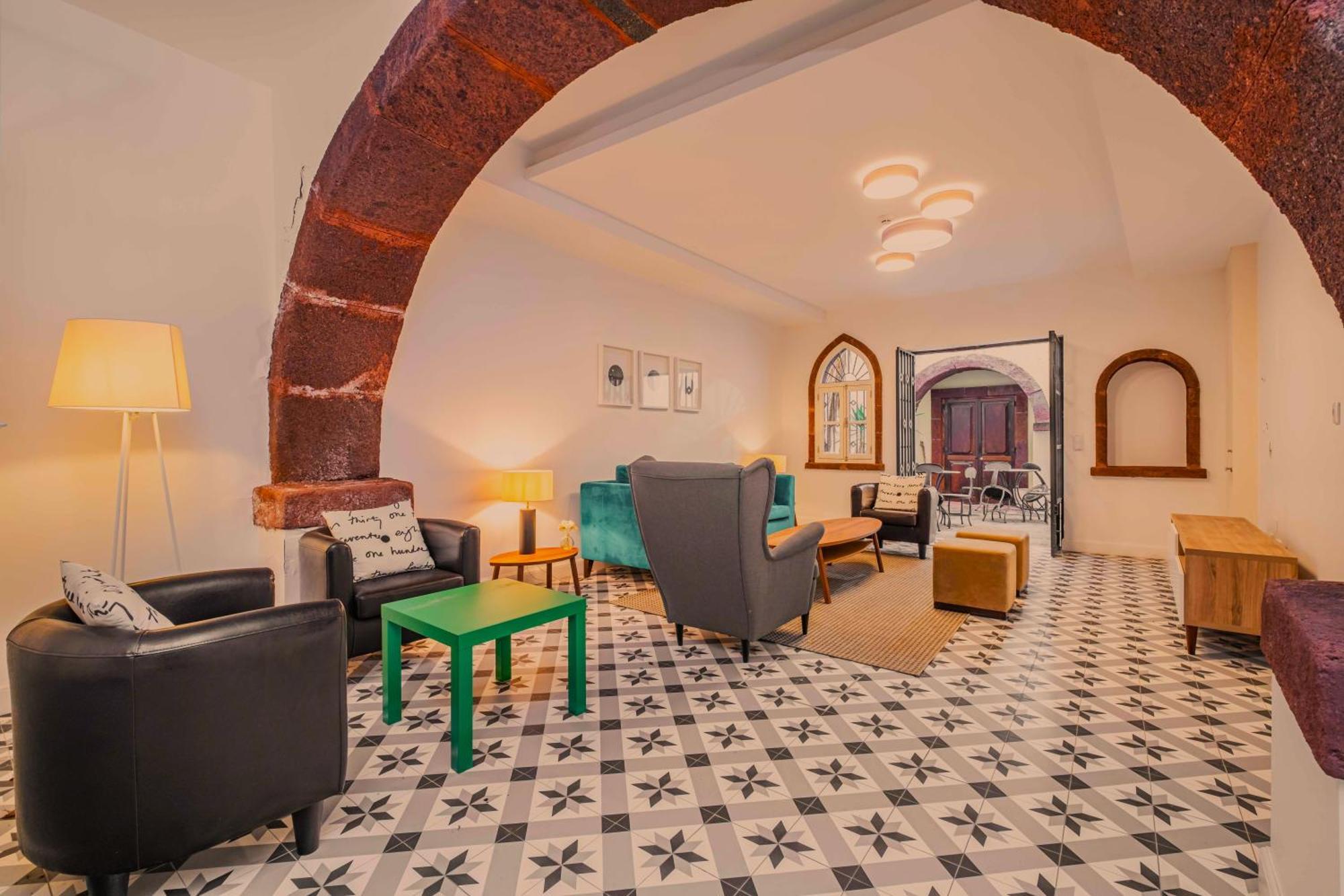 Studios Funchal 外观 照片